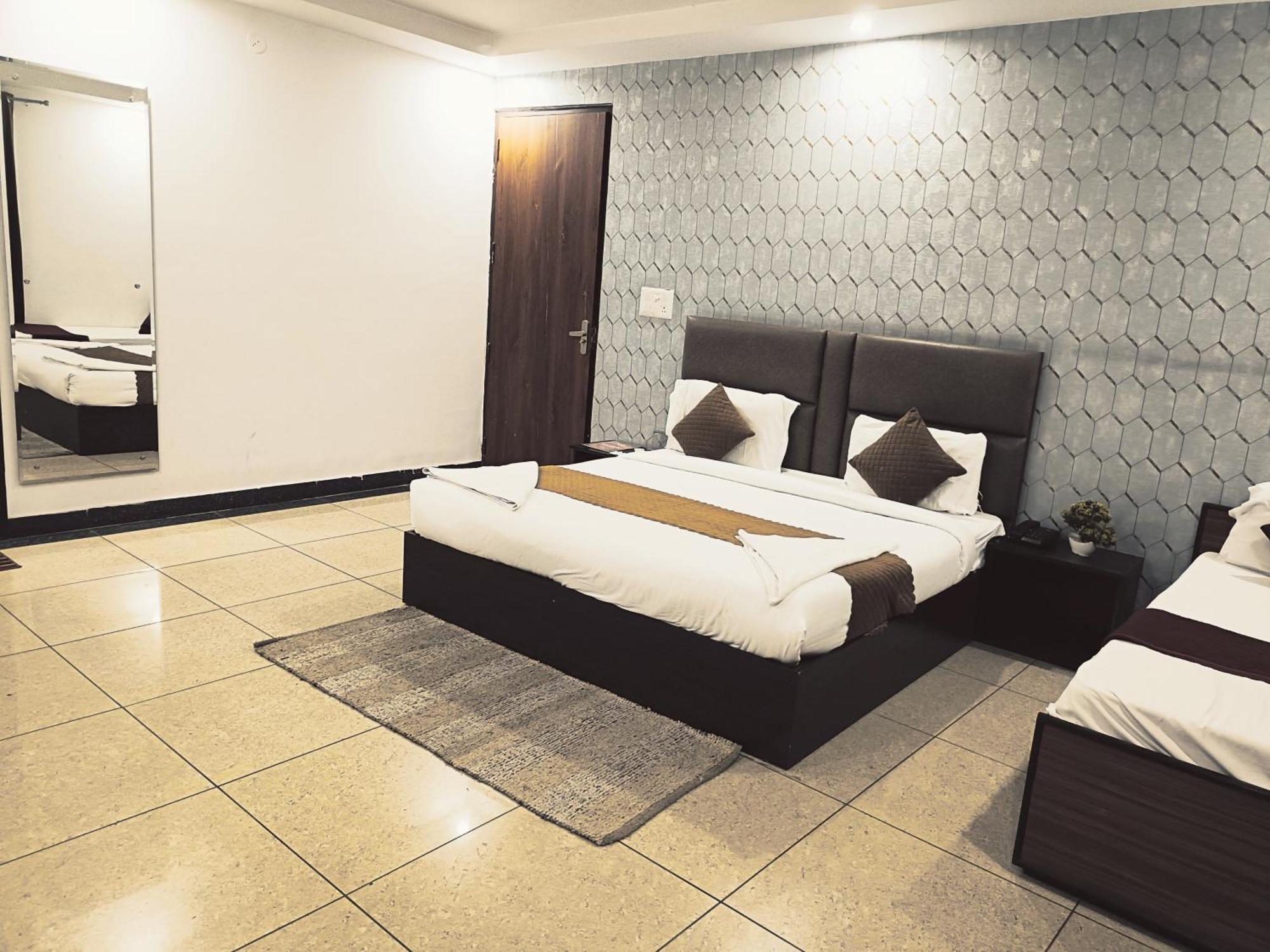 Hotel Grand City Maxx A Family Hotel Near Igi Delhi Airport نيودلهي المظهر الخارجي الصورة